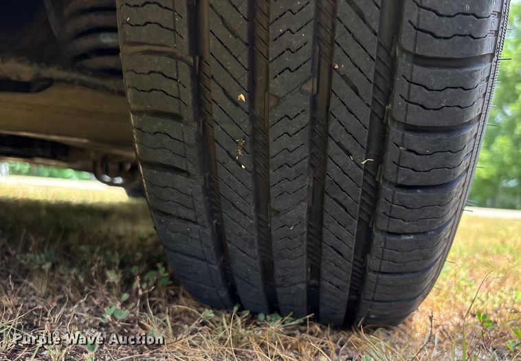 image for item EJ7624 1995 Mercedes-Benz E320 