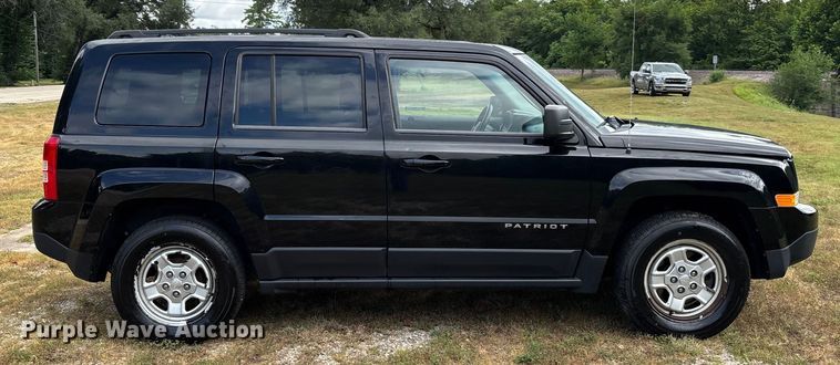 image for item EJ7625 2013 Jeep Patriot SUV