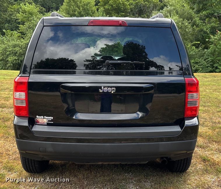 image for item EJ7625 2013 Jeep Patriot SUV