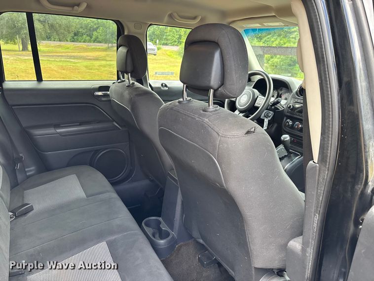 image for item EJ7625 2013 Jeep Patriot SUV