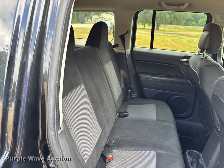 image for item EJ7625 2013 Jeep Patriot SUV