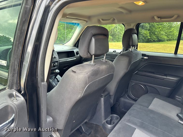 image for item EJ7625 2013 Jeep Patriot SUV