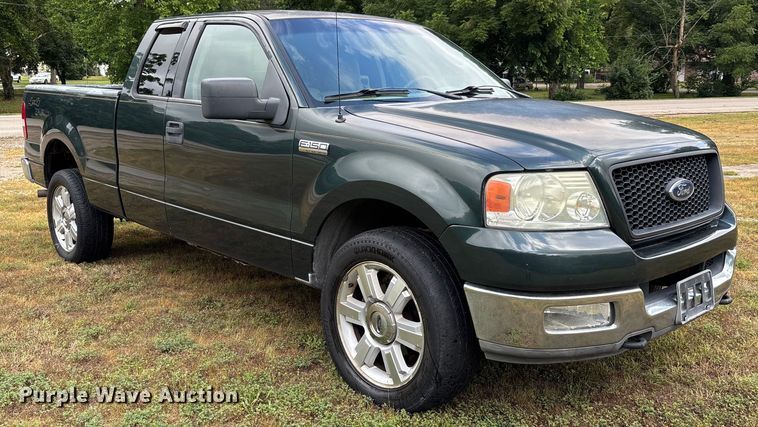 image for item EJ7626 2004 Ford F150 XLT SuperCab pickup truck