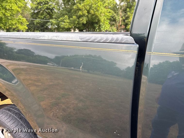 image for item EJ7626 2004 Ford F150 XLT SuperCab pickup truck