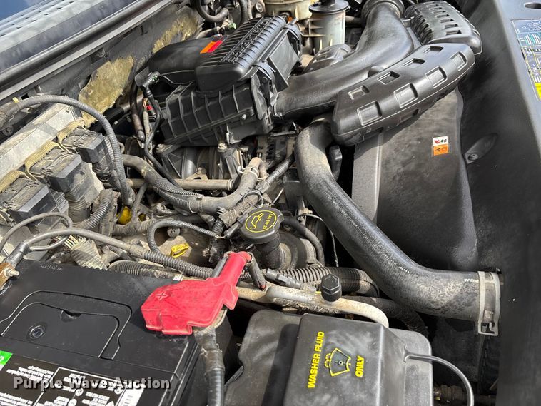 image for item EJ7626 2004 Ford F150 XLT SuperCab pickup truck