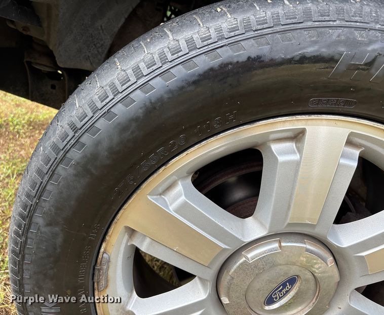 image for item EJ7626 2004 Ford F150 XLT SuperCab pickup truck