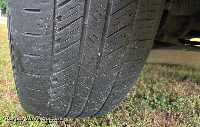 image for item EJ7626 2004 Ford F150 XLT SuperCab pickup truck