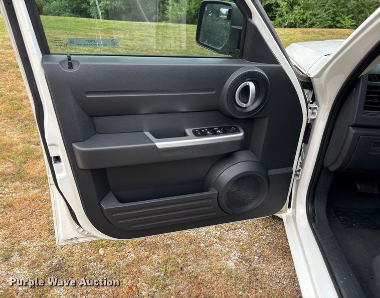 image for item EJ7627 2007 Dodge Nitro SUV