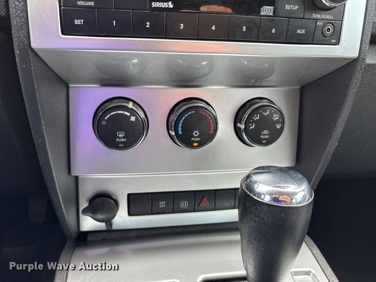 image for item EJ7627 2007 Dodge Nitro SUV