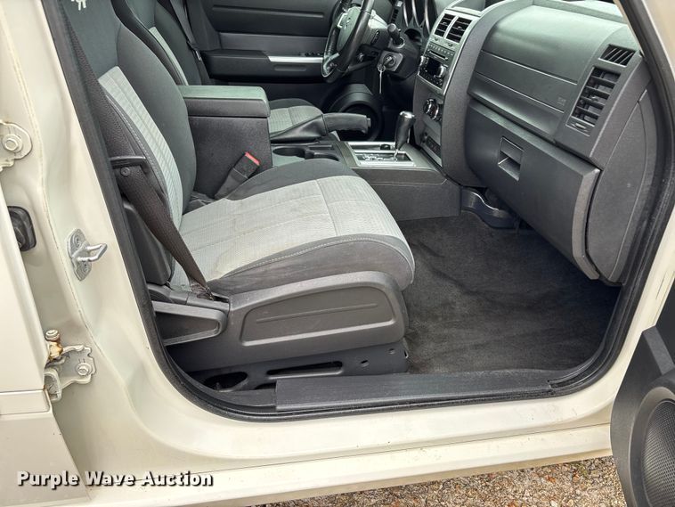 image for item EJ7627 2007 Dodge Nitro SUV