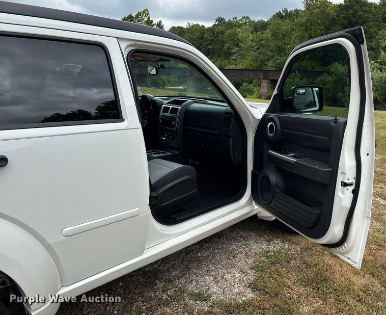 image for item EJ7627 2007 Dodge Nitro SUV