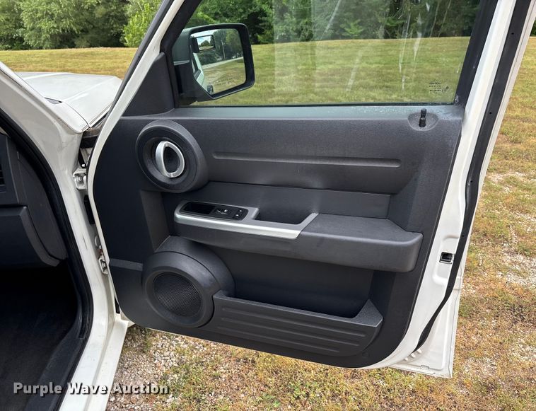 image for item EJ7627 2007 Dodge Nitro SUV