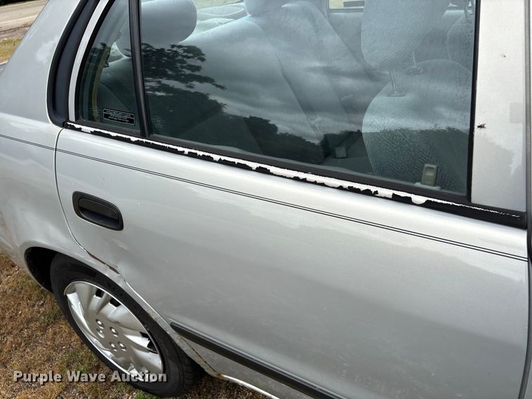 image for item EJ7629 2000 Chevrolet Prizm LSI 