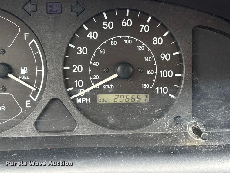 image for item EJ7629 2000 Chevrolet Prizm LSI 