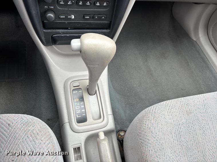 image for item EJ7629 2000 Chevrolet Prizm LSI 