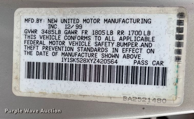 image for item EJ7629 2000 Chevrolet Prizm LSI 