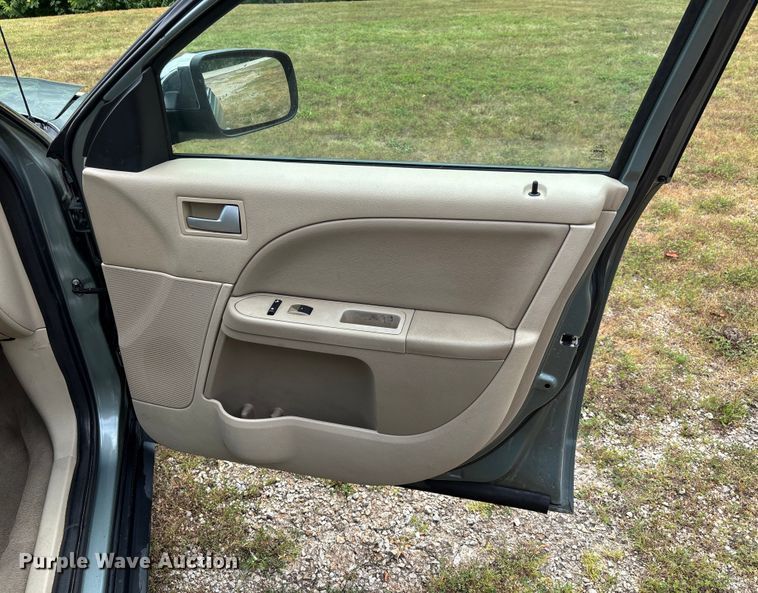 image for item EJ7631 2006 Ford Five Hundred Limited 