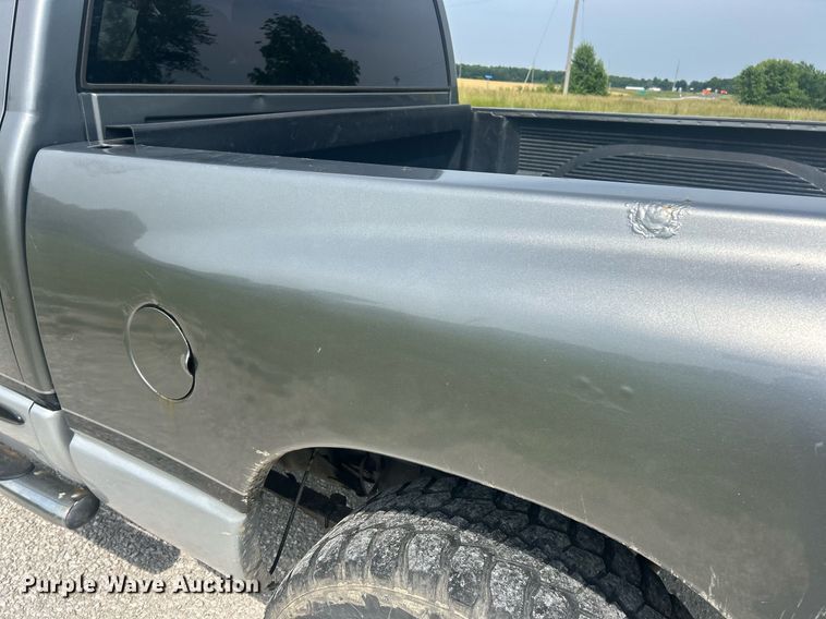 image for item EK8220 2007 Dodge Ram 1500 Quad Cab pickup truck