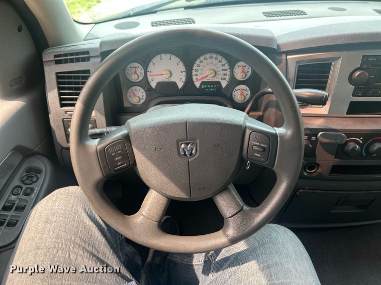 image for item EK8220 2007 Dodge Ram 1500 Quad Cab pickup truck