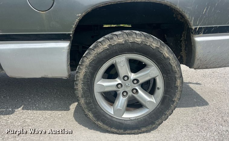 image for item EK8220 2007 Dodge Ram 1500 Quad Cab pickup truck