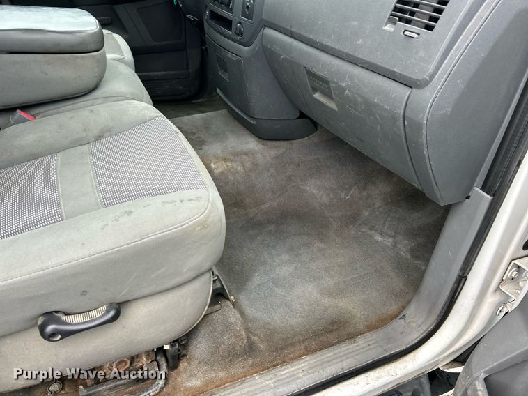 image for item EK8379 2007 Dodge Ram 2500 SLT pickup truck