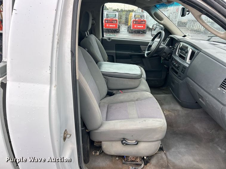 image for item EK8379 2007 Dodge Ram 2500 SLT pickup truck