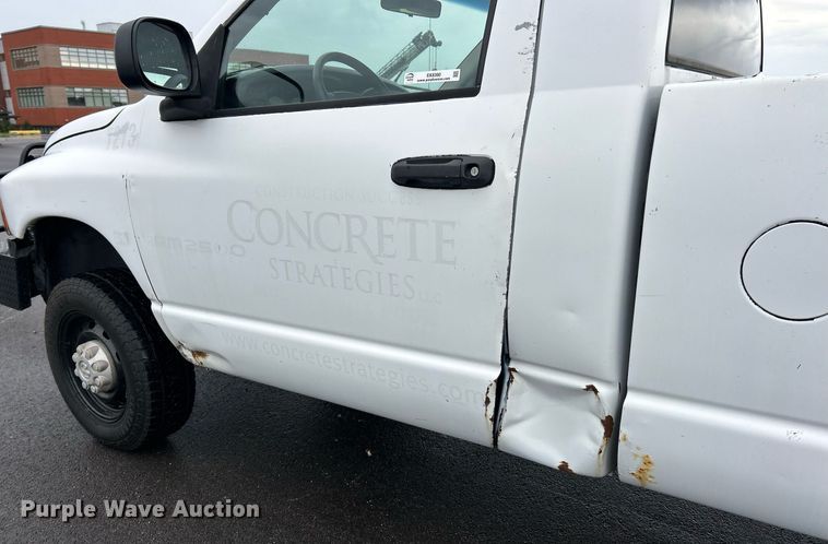 image for item EK8380 2005 Dodge Ram 2500 pickup truck