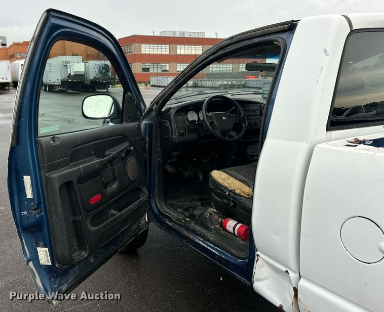 image for item EK8380 2005 Dodge Ram 2500 pickup truck