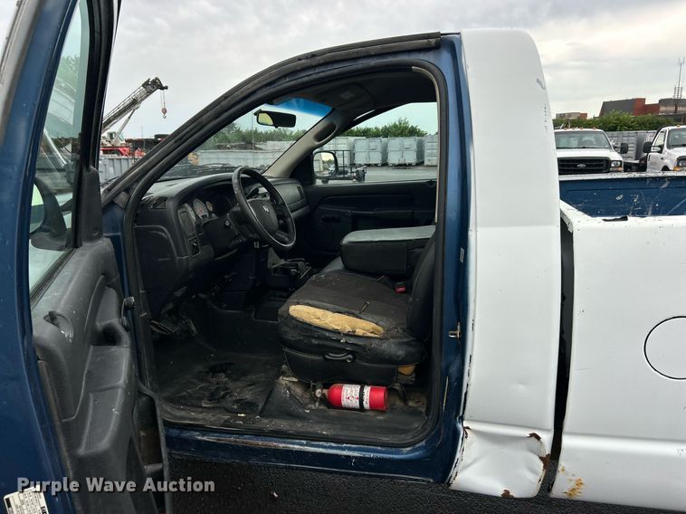 image for item EK8380 2005 Dodge Ram 2500 pickup truck