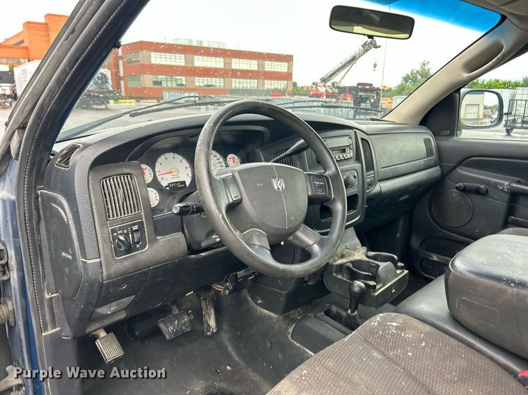 image for item EK8380 2005 Dodge Ram 2500 pickup truck