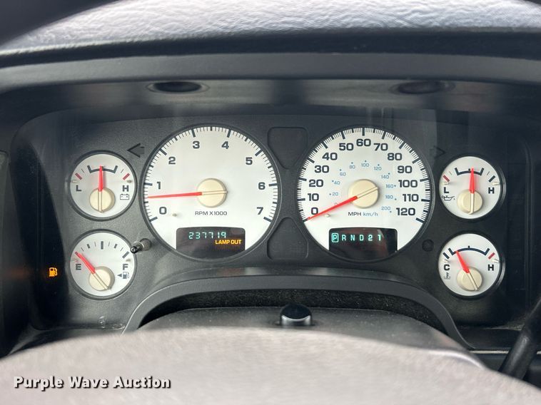 image for item EK8380 2005 Dodge Ram 2500 pickup truck