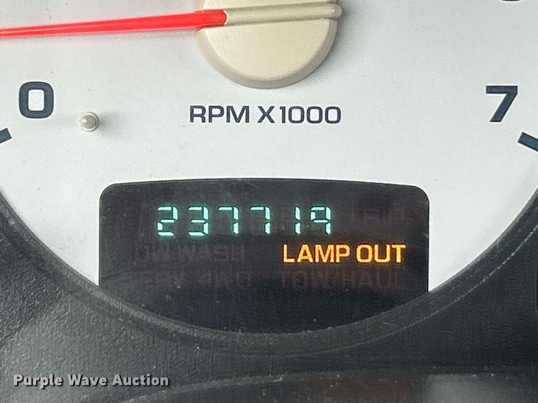 image for item EK8380 2005 Dodge Ram 2500 pickup truck