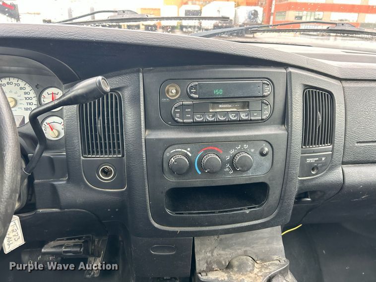 image for item EK8380 2005 Dodge Ram 2500 pickup truck