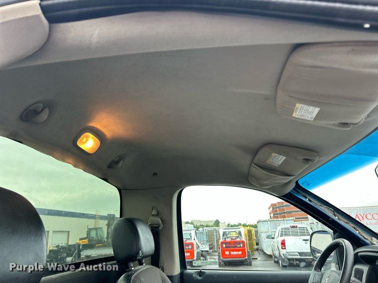 image for item EK8380 2005 Dodge Ram 2500 pickup truck