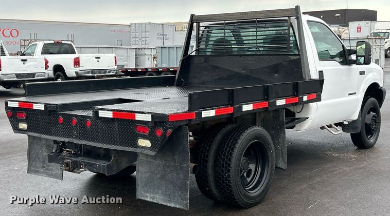 image for item EK8381 2000 Ford F550 Super Duty flatbed truck