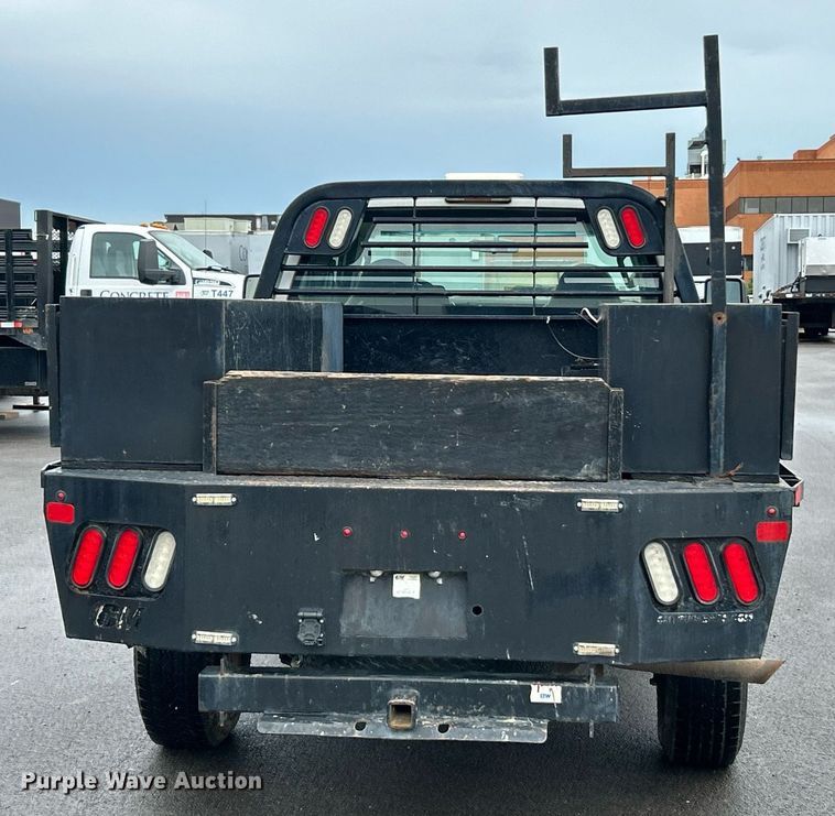 image for item EK8382 2009 Ford F250 Super Duty SuperCab flatbed pickup truck