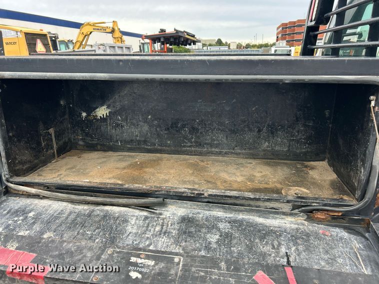 image for item EK8382 2009 Ford F250 Super Duty SuperCab flatbed pickup truck