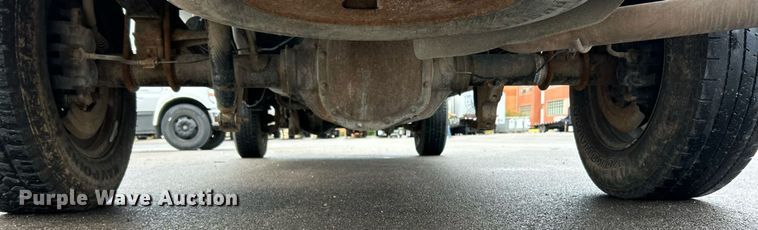 image for item EK8382 2009 Ford F250 Super Duty SuperCab flatbed pickup truck