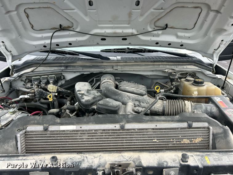 image for item EK8382 2009 Ford F250 Super Duty SuperCab flatbed pickup truck