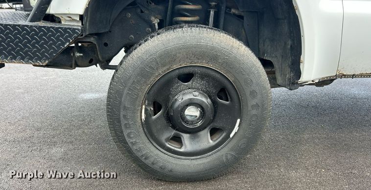 image for item EK8382 2009 Ford F250 Super Duty SuperCab flatbed pickup truck