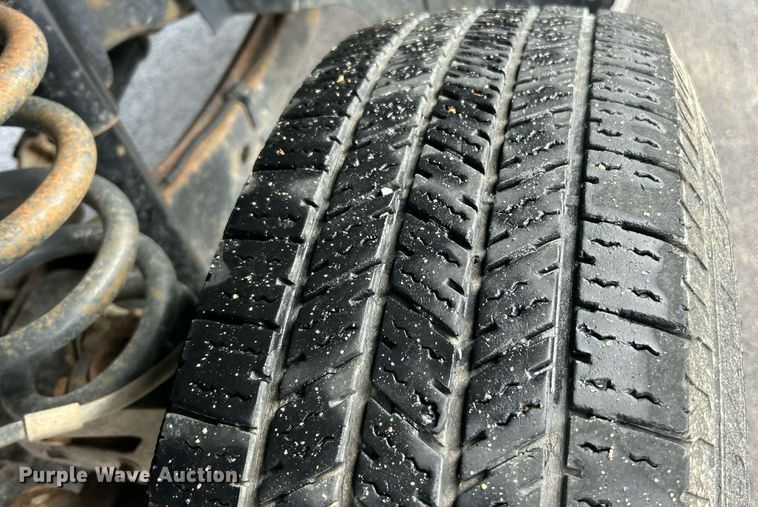 image for item EK8382 2009 Ford F250 Super Duty SuperCab flatbed pickup truck