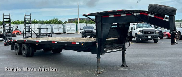 image for item EK8383 1996 L&S Trailers equipment trailer