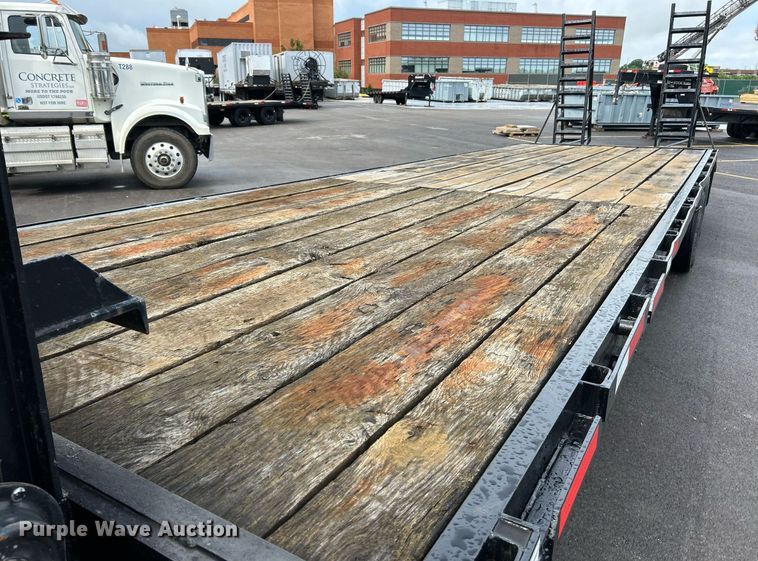 image for item EK8383 1996 L&S Trailers equipment trailer