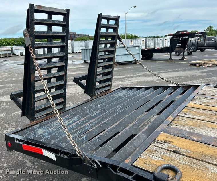 image for item EK8384 2004 Pro Stock equipment trailer