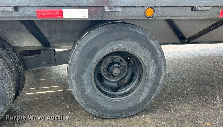 image for item EK8385 2008 Bales equipment trailer