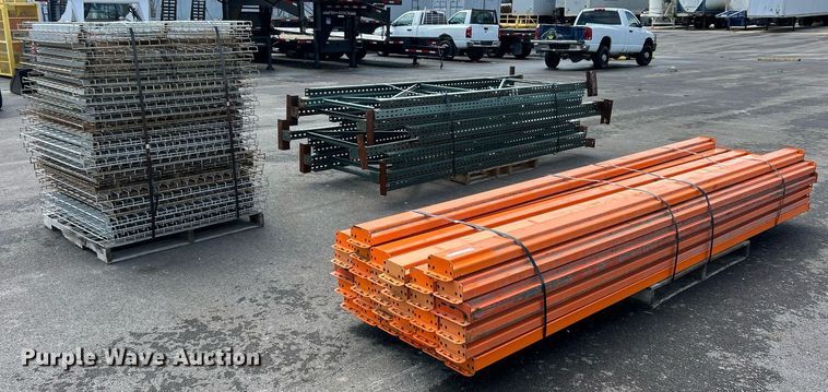 image for item EK8387 Pallet racking