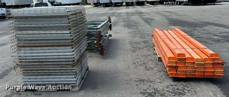 image for item EK8387 Pallet racking