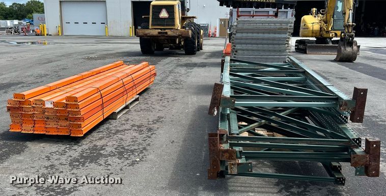 image for item EK8387 Pallet racking