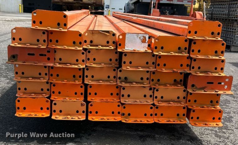 image for item EK8387 Pallet racking