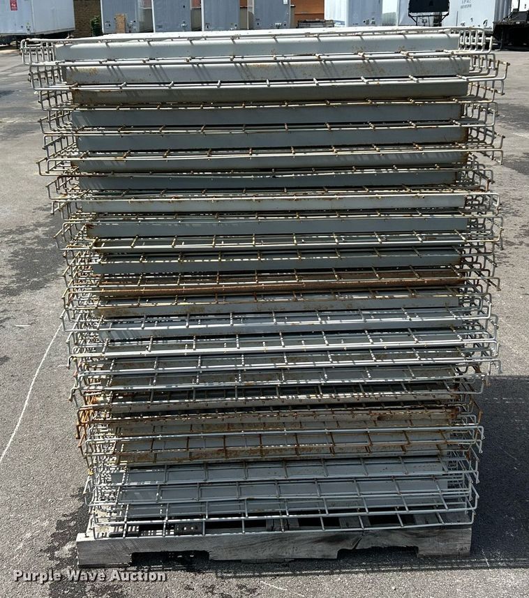 image for item EK8387 Pallet racking